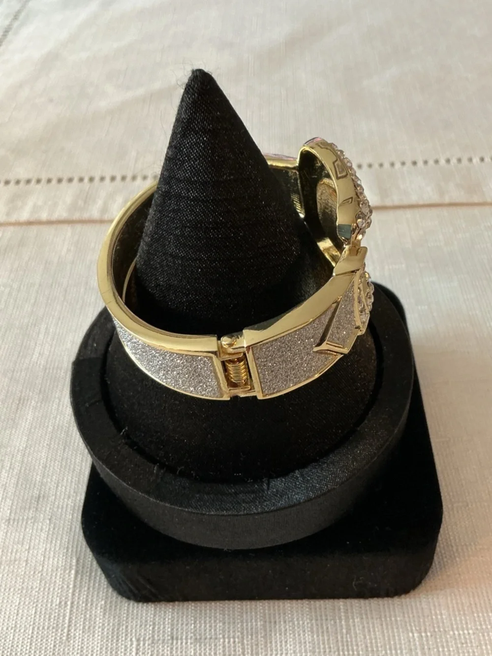 Buckle Cuff Bracelet this gorgeous